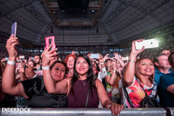 Concert de Juan Luis Guerra i 4.40 al Palau Sant Jordi de Barcelona 
